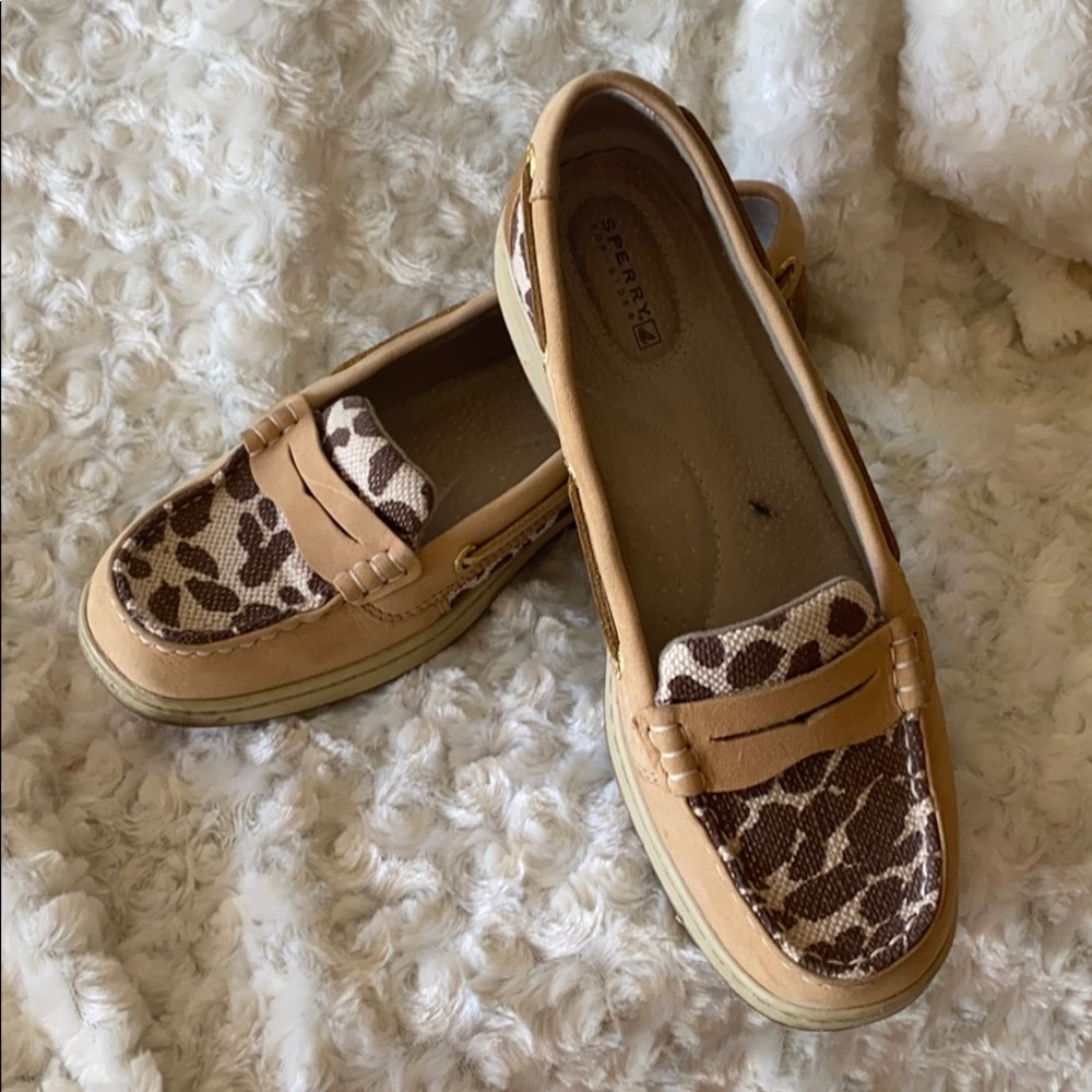 Leopard print Sperry Top Sider loafers